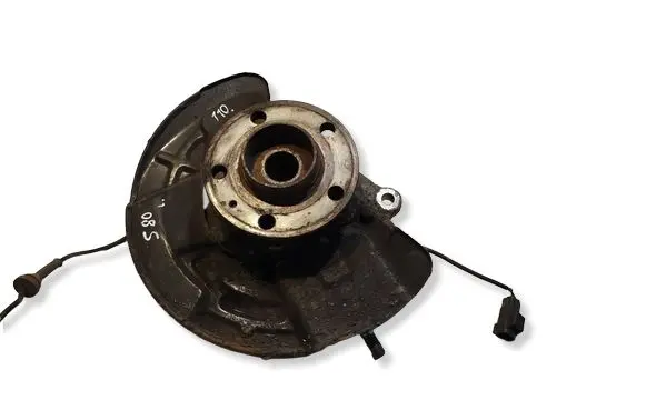 Volvo S80 Front wheel hub 9461944