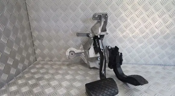 Audi A8 S8 D4 4H Accelerator throttle pedal
