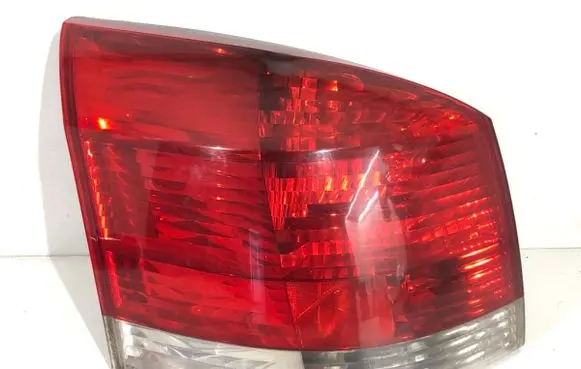 Rear/tail lights