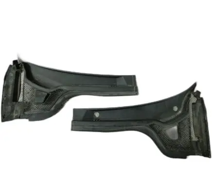 Audi Q3 F3 Wiper trim 