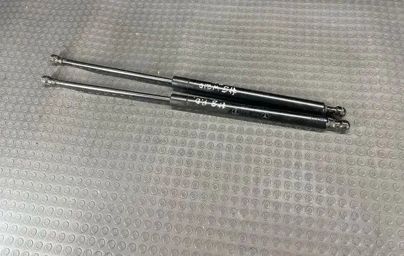 Mercedes-Benz E W210 Front bonnet/hood damper/strut 