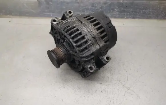 Mercedes-Benz Vito Viano W638 Generator/alternator 0123510082