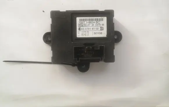Ford Mondeo MK IV Door control unit/module 7G9T14B534BC 7G9T14B534 0507918102