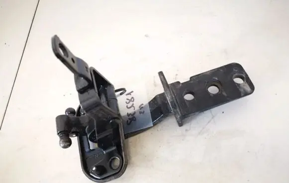 Volvo V70 Tailgate/trunk/boot hinge 31218425