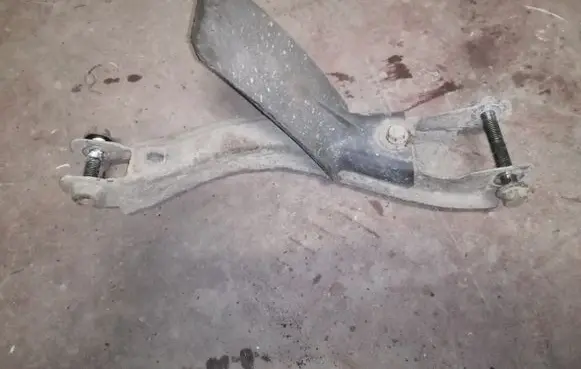 Volvo S60 Rear control arm