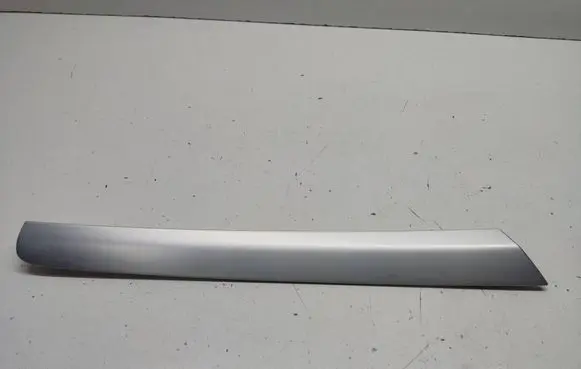 Mercedes-Benz ML W164 Front door trim bar A1647200422
