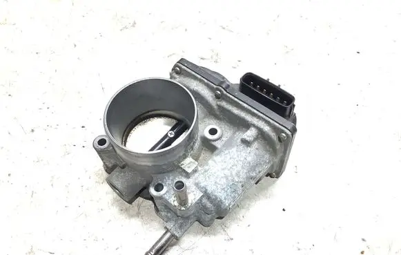 Toyota Auris E180 Throttle valve 220300T110