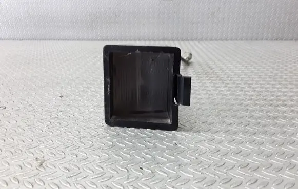 Tata Safari Number plate light 