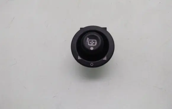 Land Rover Discovery 3 - LR3 Wing mirror switch
