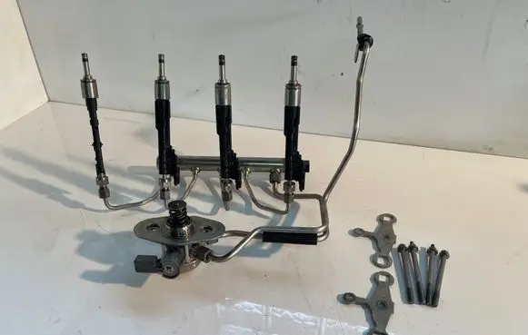 BMW X1 E84 Fuel injection system set 1351758446105 0261500172
