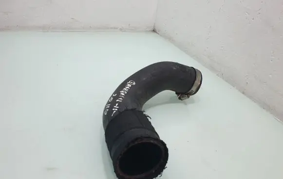 Nissan Qashqai+2 Intercooler hose/pipe