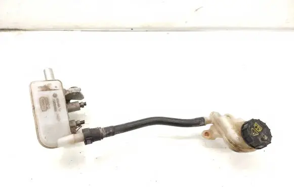 Ford Fiesta Master brake cylinder 240309