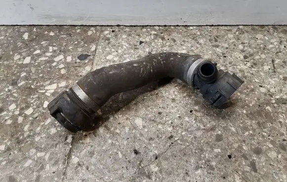 BMW X5 E70 Engine coolant pipe/hose 7808078