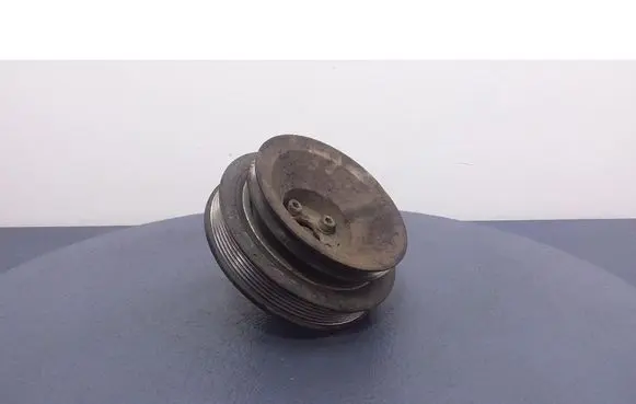 Volkswagen Transporter - Caravelle T4 Crankshaft pulley 028105263