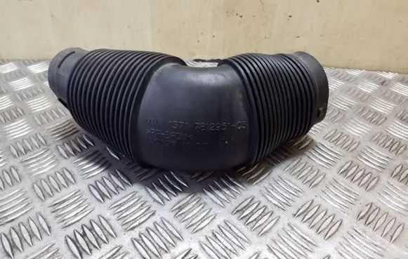 Mini Cooper Countryman R60 Air intake duct part 13717812951 7812951