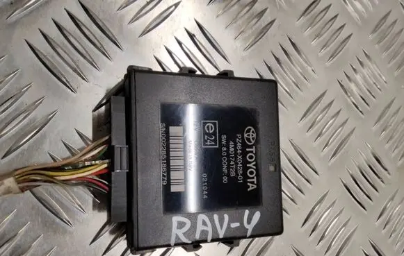 Toyota RAV 4 (XA30) Parking PDC control unit/module PZ464X042801 4M0174T2B