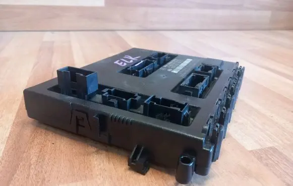 Mercedes-Benz B W245 Comfort/convenience module A1695405645 5DK00872822