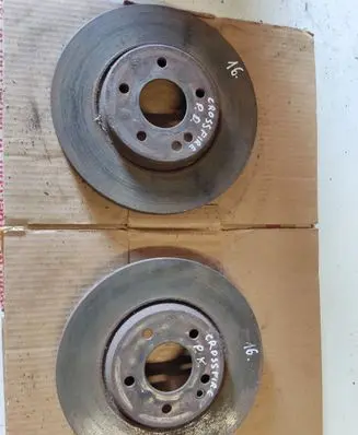 Chrysler Crossfire Front brake disc
