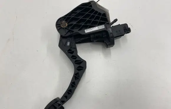 Clutch pedal