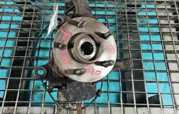 Jeep Cherokee III KJ Front wheel hub spindle knuckle IMPRK1412620