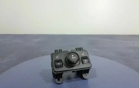 Ford Grand C-MAX Seat heating switch AM5T-19K314-AC