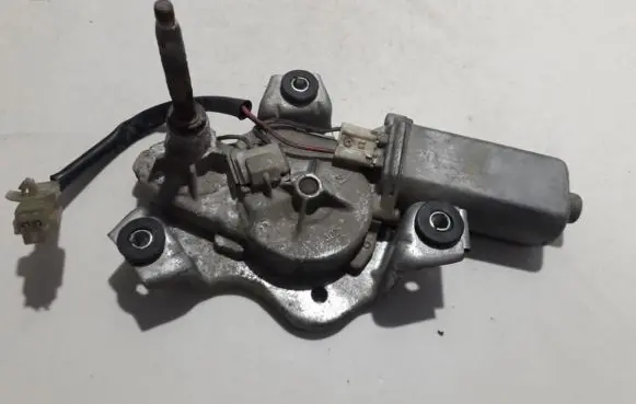 Mazda 626 Rear window wiper motor 34333581 34333-581