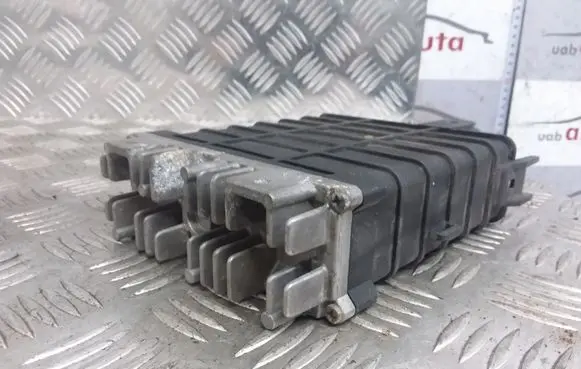 Volkswagen PASSAT B3 Engine control unit/module 443907403G 0280000739