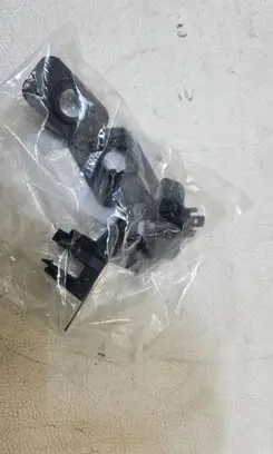 BMW X3 G01 Front parking sensor holder (PDC) 7484789