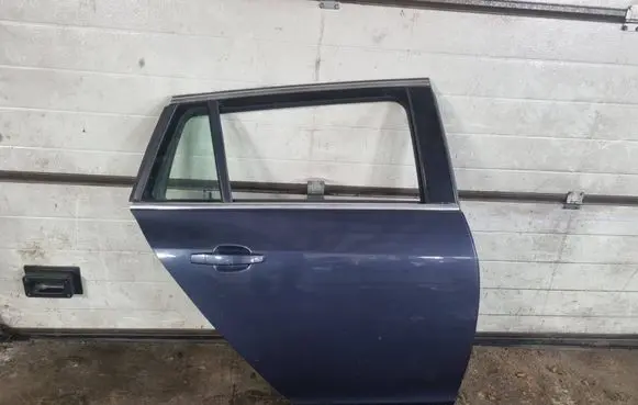 Opel Insignia A Rear door