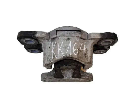 Volvo XC70 Engine mount bracket 8G9N7M121AA