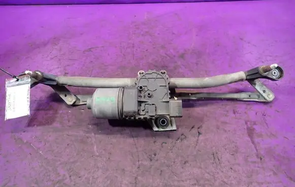 Lancia Ypsilon Front wiper linkage and motor 