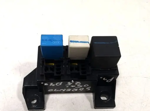 KIA Sorento Other relay 913103E022 9522538050 9522517000