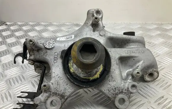 Audi A4 S4 B9 Rear wheel hub 8W0505459C