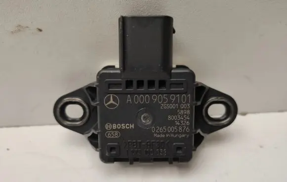 Mercedes-Benz E W212 Sensor A0009059101
