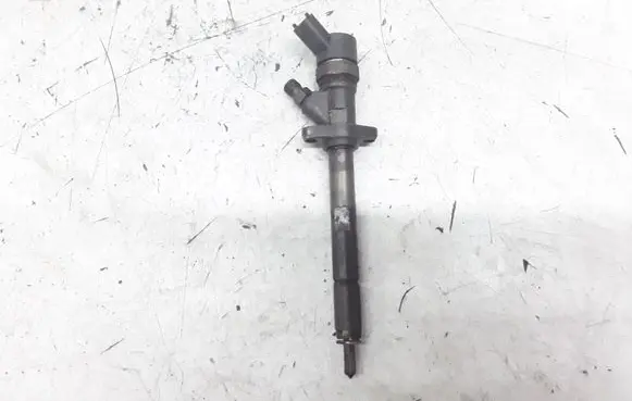 Peugeot 607 Fuel injector 9637277980