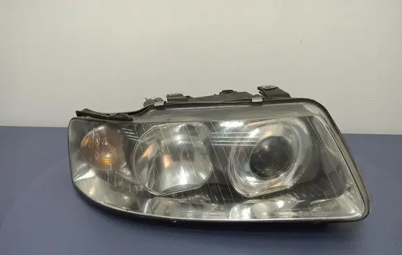 Audi A3 S3 8L Headlight/headlamp 084411160R