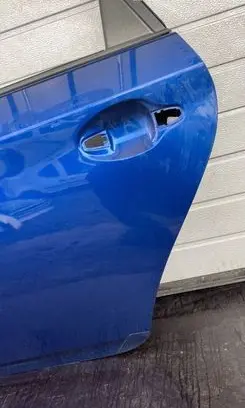 Toyota Prius (XW30) Rear door