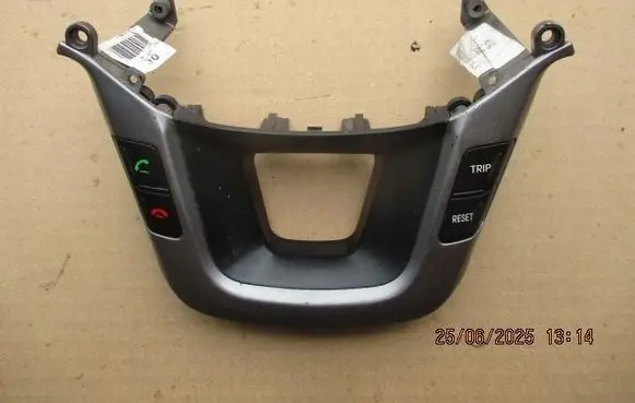 KIA Venga Tailgate/trunk/boot open switch 0549405501
