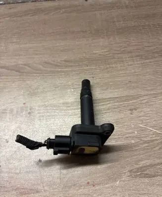 Volkswagen Sharan High voltage ignition coil 06B905115E CM11201