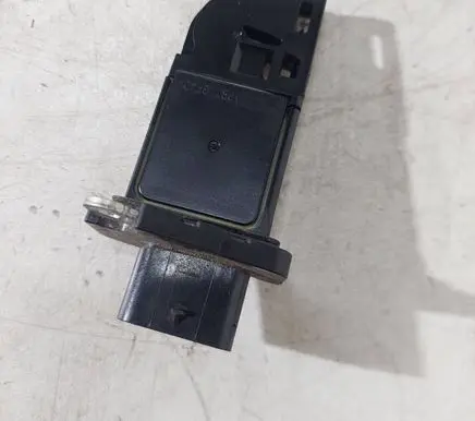 BMW 5 F10 F11 Mass air flow meter 780415001