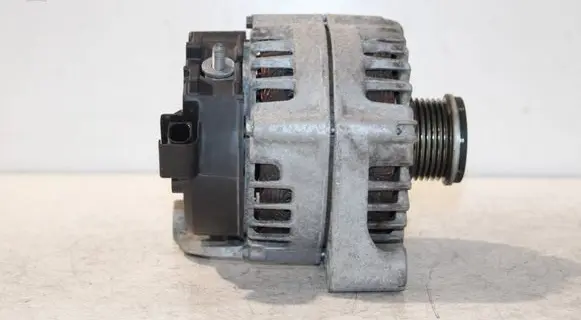 BMW X3 F25 Generator/alternator 8507625 2608668D