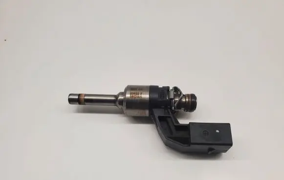 Porsche Cayenne (92A) Fuel injector 03H906036