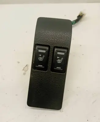 Nissan X-Trail T30 Seat heating switch 24016EQ300 GMB5584