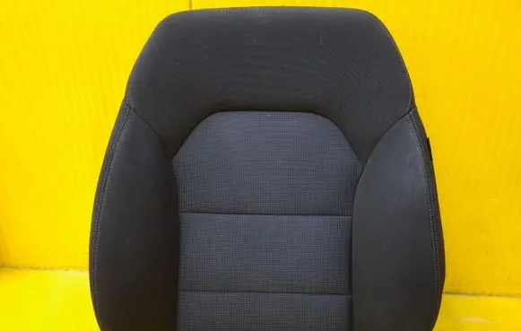 Mercedes-Benz B W246 W242 Front driver seat 