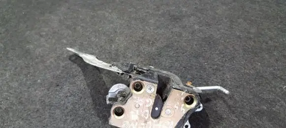Suzuki Baleno EG Rear door lock