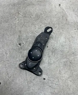 Mercedes-Benz E W211 Wing mirror switch 2118208310 03211010