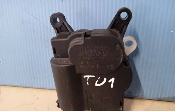 Citroen Berlingo Air flap motor/actuator 3093701