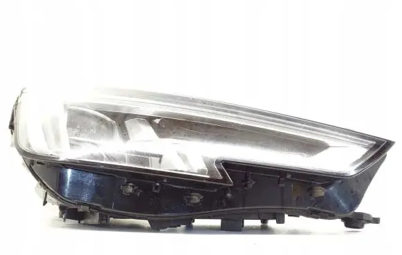 Audi A4 S4 B9 8W Headlight/headlamp 8W0941034A