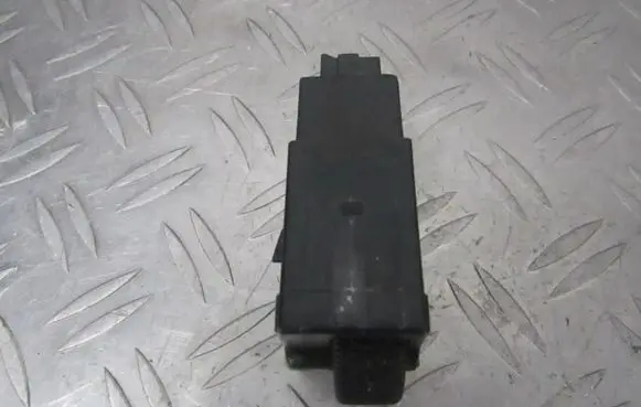 Mitsubishi Space Star Headlight level height control switch mr114337 lk04001000