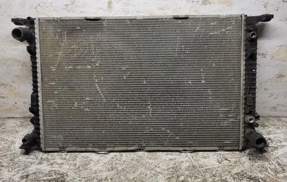 Audi A4 S4 B8 8K Coolant radiator 8K0121251AA